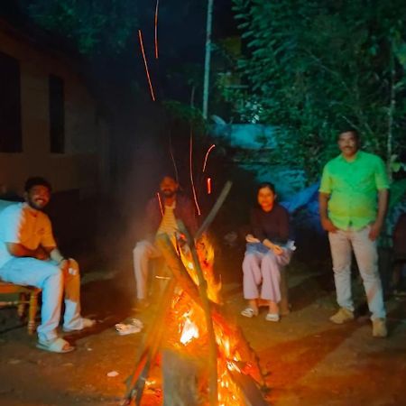 Riya Home Stay Munnar Anaviratty Eksteriør bilde