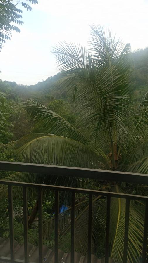 Riya Home Stay Munnar Anaviratty Eksteriør bilde
