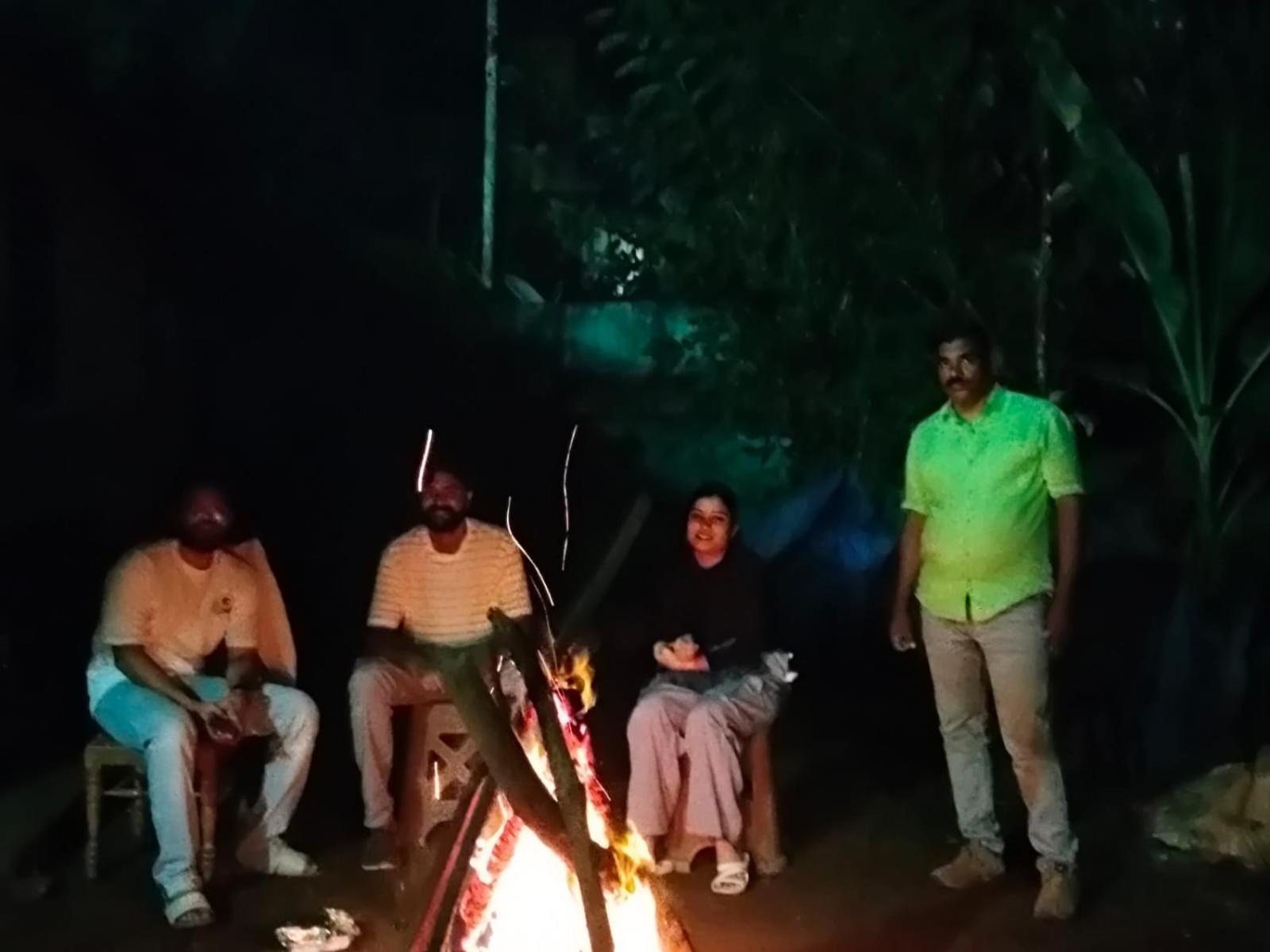 Riya Home Stay Munnar Anaviratty Eksteriør bilde