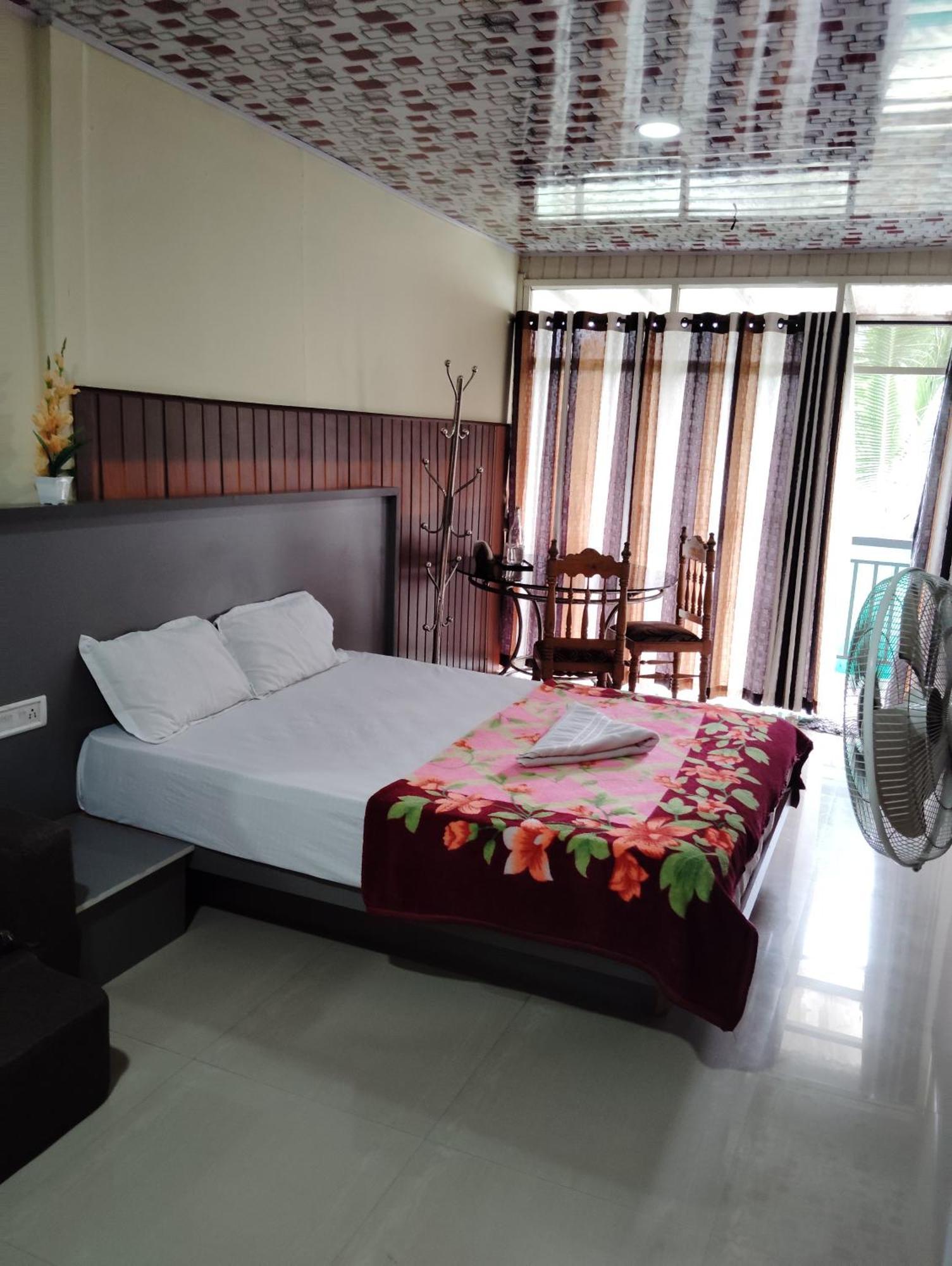 Riya Home Stay Munnar Anaviratty Eksteriør bilde